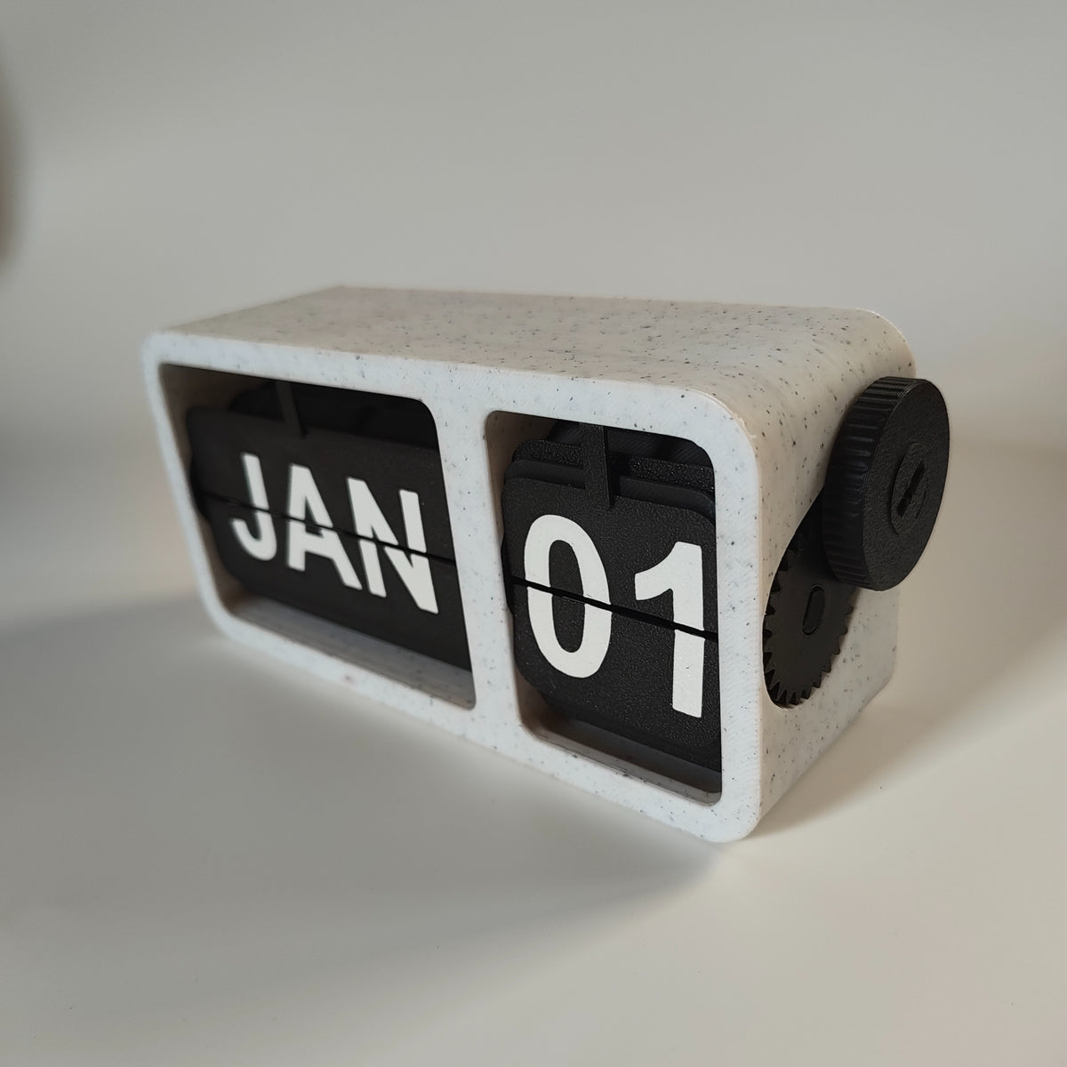 Flip Calendar | Desk Calendar | Gixel Labs